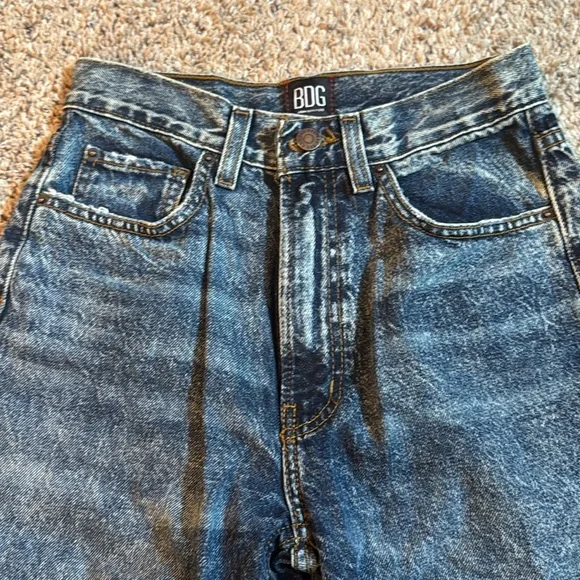 BDG High-Rise Baggy Light Blue Jeans - Picture 3 of 6